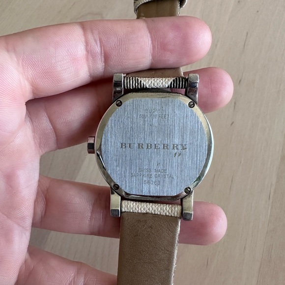 Burberry women’s watch - Picture 6 of 12